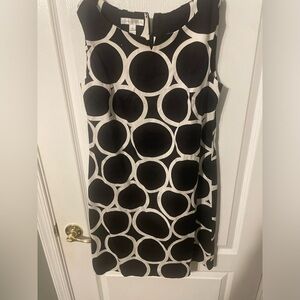 Black and White Patterned Dress Size 8
